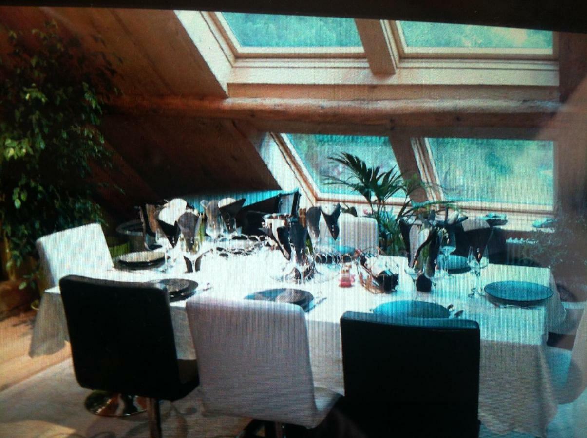Les Jardins D'Armance Hotel Le Valdahon Exterior photo